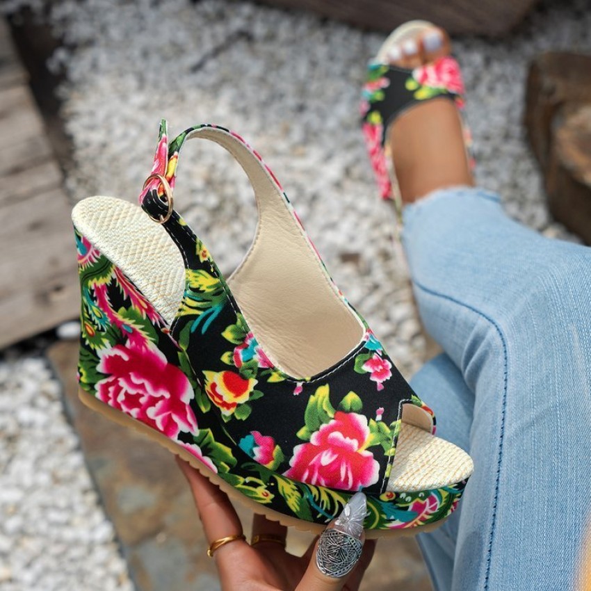 Wedge Sandals Fashion Embroidery Height Increasing