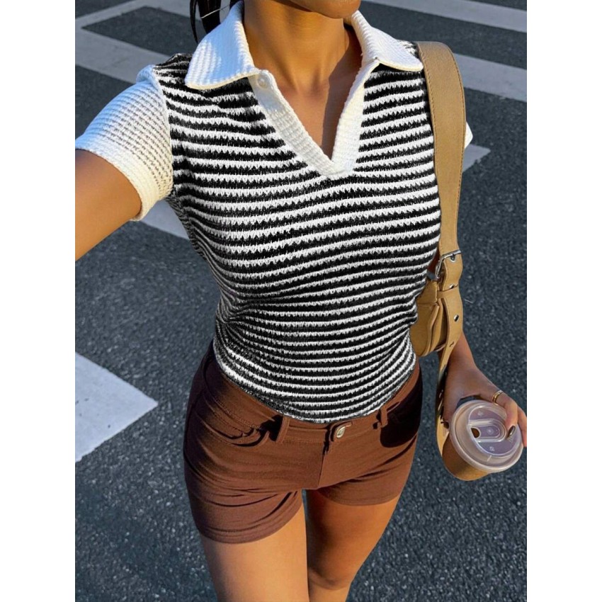 Summer Color Block Defined Waist Pleated Short T-Shirt Summer Color Block Defined Waist Pleated Short T-Shirt