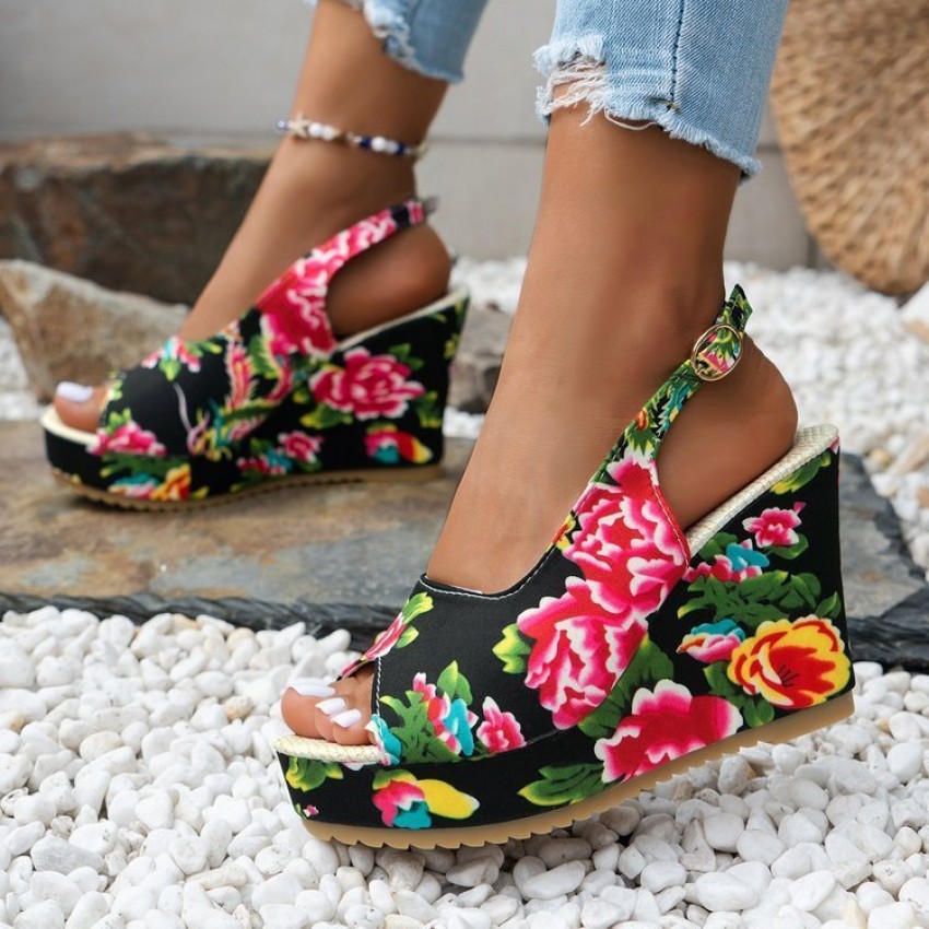 Wedge Sandals Fashion Embroidery Height Increasing